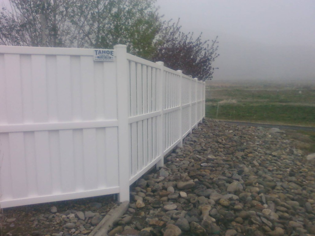 White PVC Shadowbox Tahoe Fence